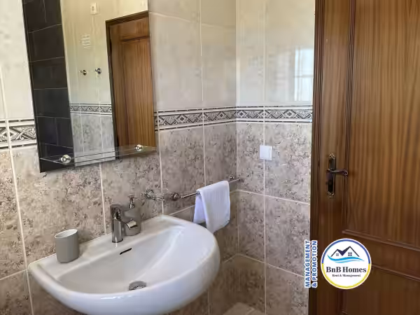 Bathroom 4