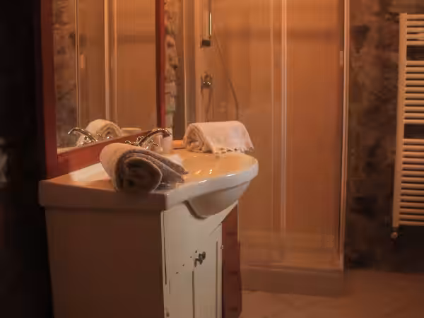 Bathroom 2