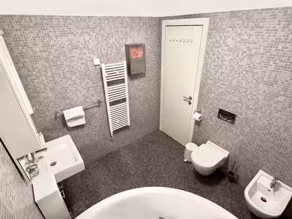 WC 2