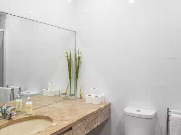 Bathroom 2
