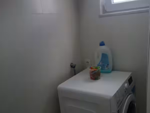 Toilet 2