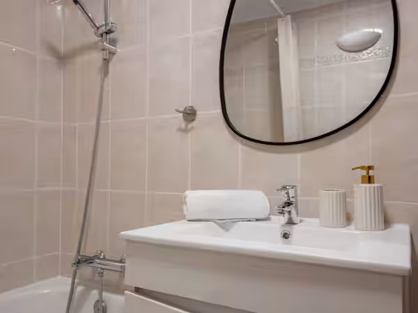 Bathroom 2