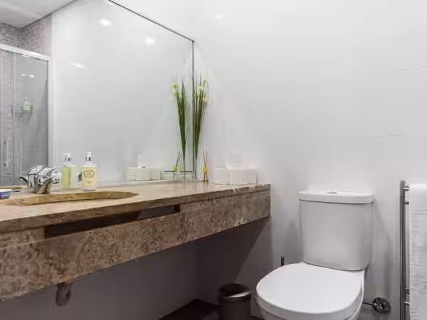 Bathroom 2