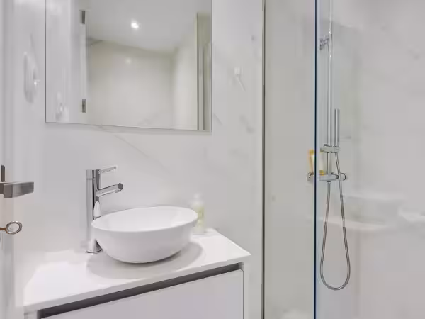 Bathroom 2