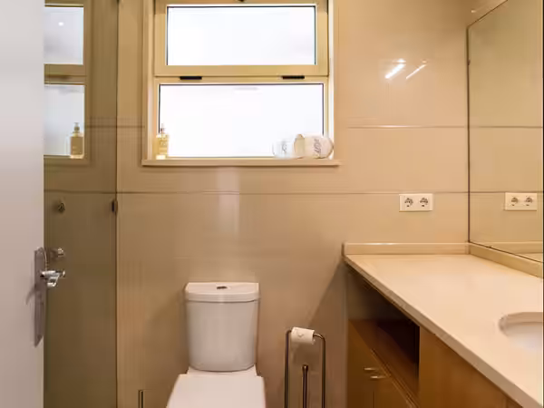 Bathroom 2