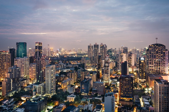 living in Bangkok, Thailand - digital nomad, expat, expatriate, tips, info