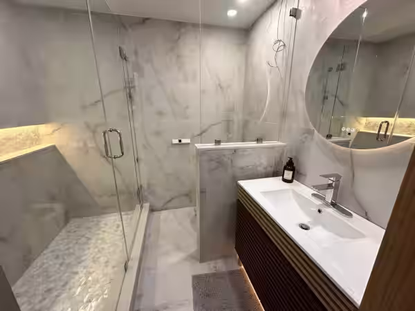 Bathroom 2