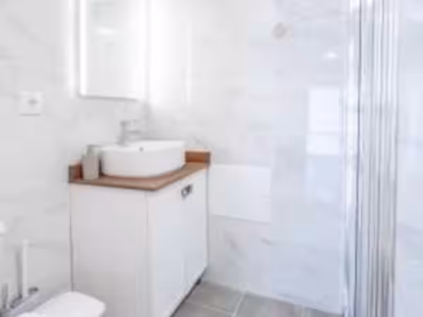 Bathroom 2