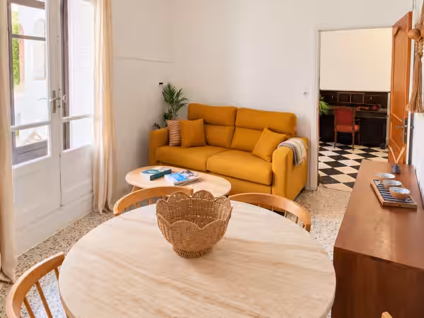 Living room 1