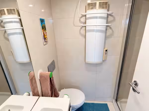Bathroom 2